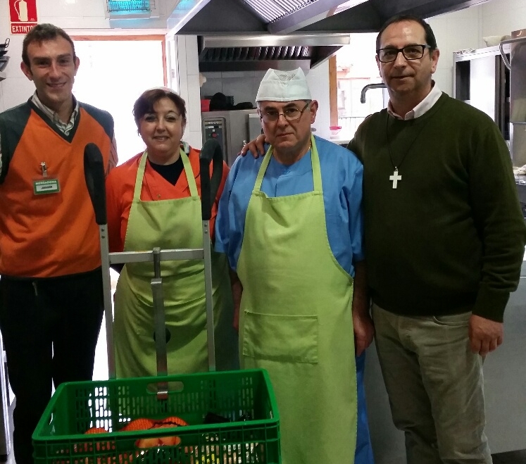 Donación alimentos Mercadona Segovia
